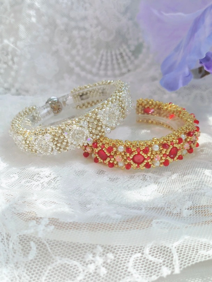 Luxury Handmade Pearl & Seed Bead Acrylic Bangle Bracelet – Elegant Bridal Jewelry Gift